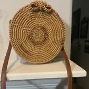 Women’s Rattan Round Crossbody Bag